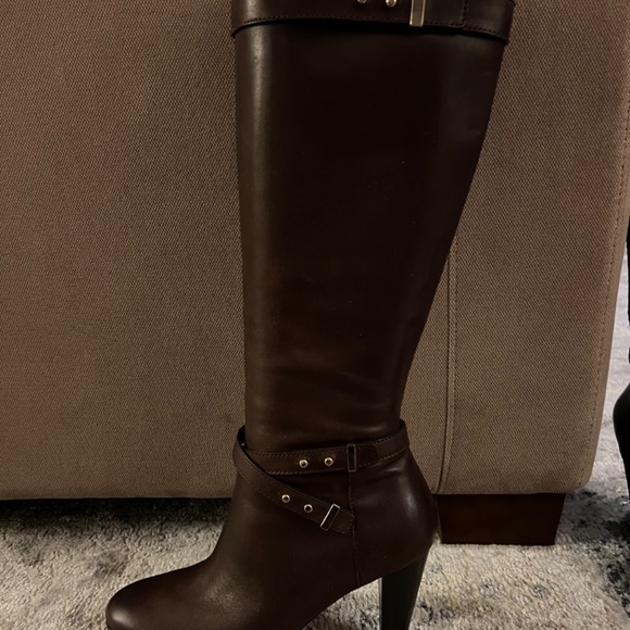 Brown knee high heeled boots 7.5 - Picture 6 of 6